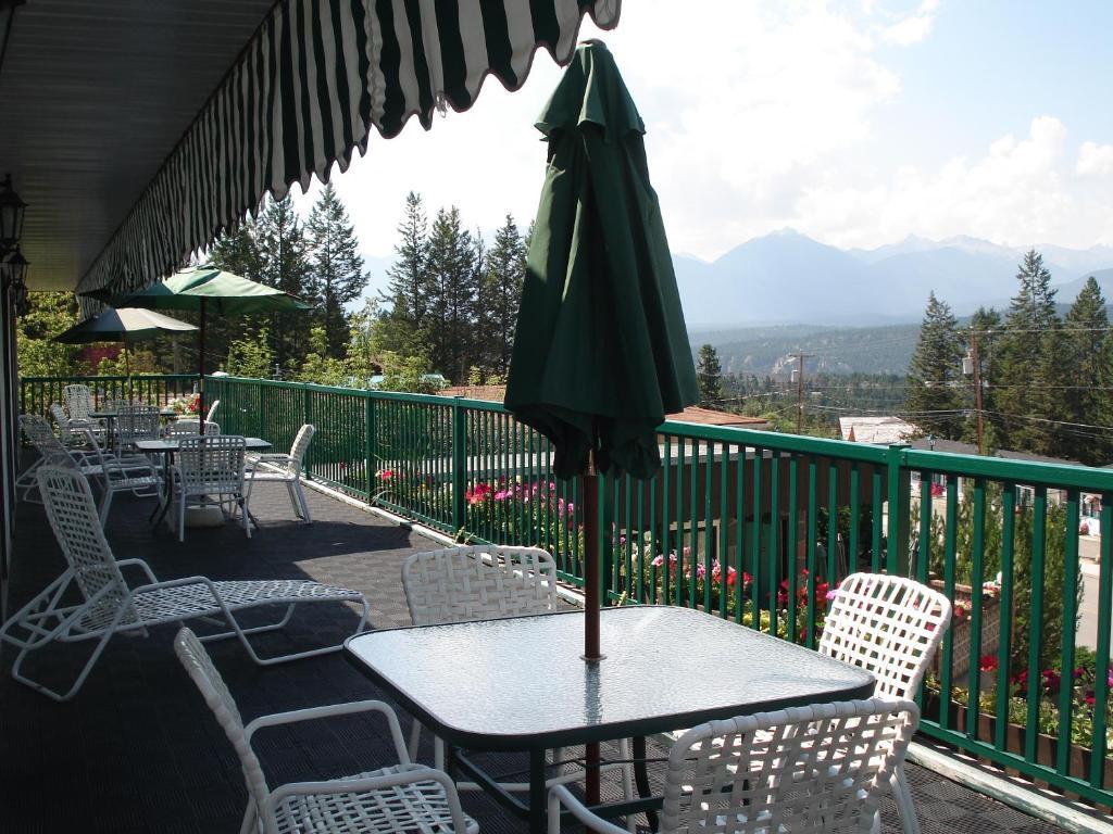 Motel Tyrol Radium Hot Springs Ngoại thất bức ảnh
